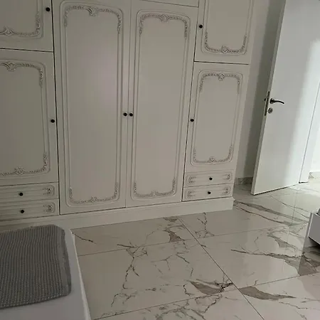 Lutfen Rez Yapmayin Iptal Olacaktir Apartment